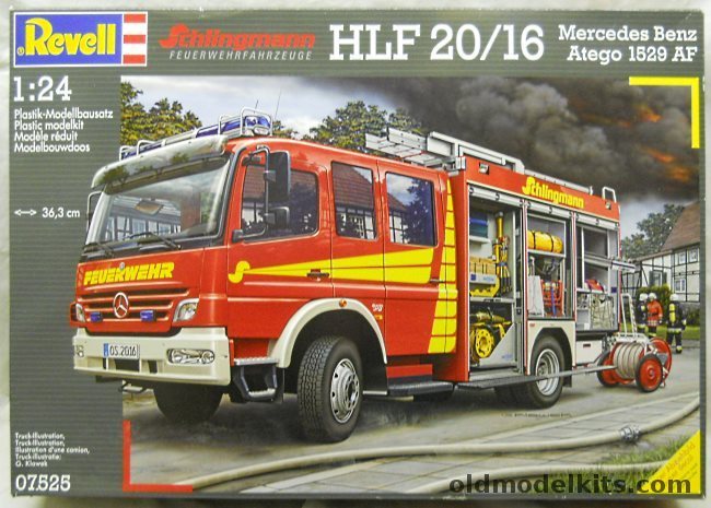 Revell 1/24 Schlingmann HLF 20/16 Mercedes Benz Atego 1529 AF Fire Truck, 07525 plastic model kit